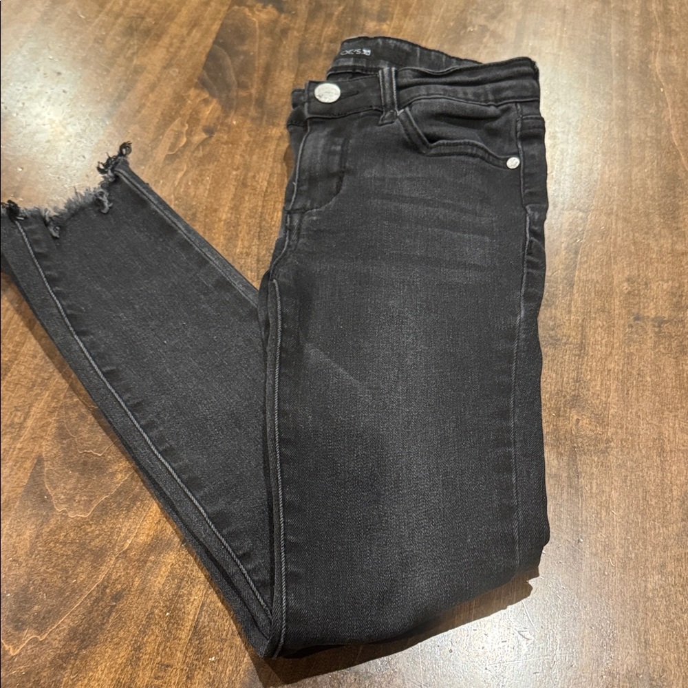 Joe's Jeans Black Ankle Cropped Denim Raw Hem